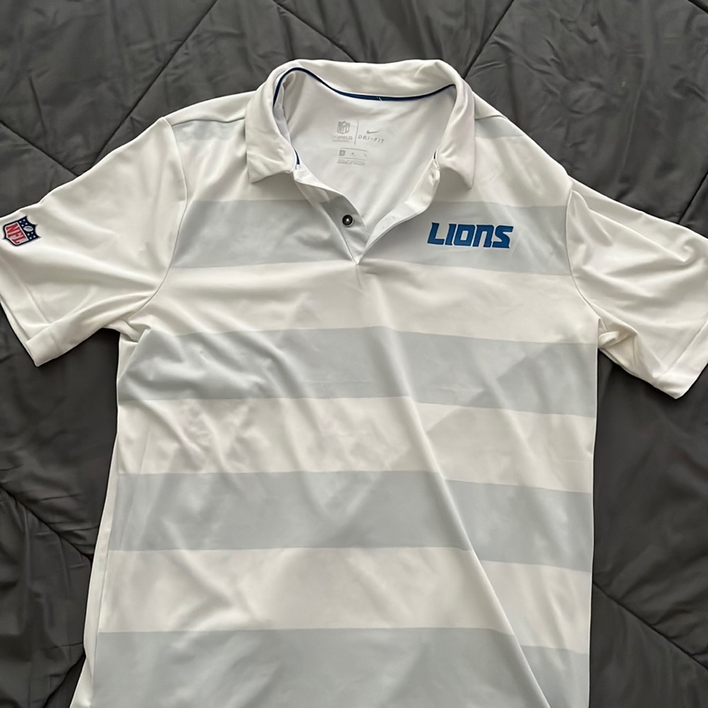 Nike lions polo